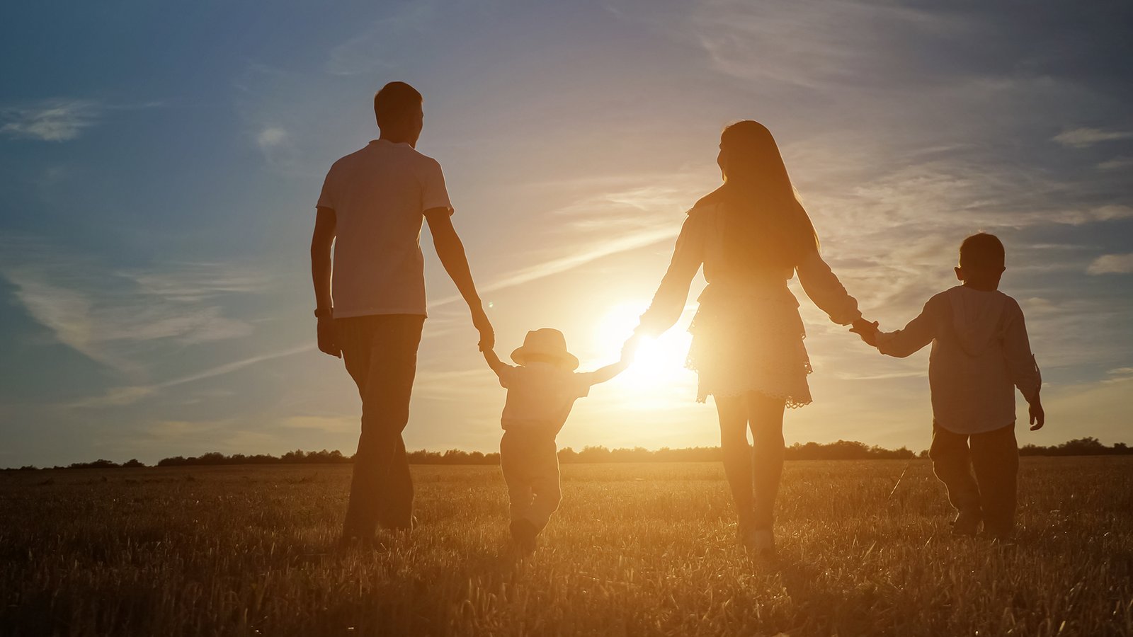1336429471-sunset-family-1920x1080