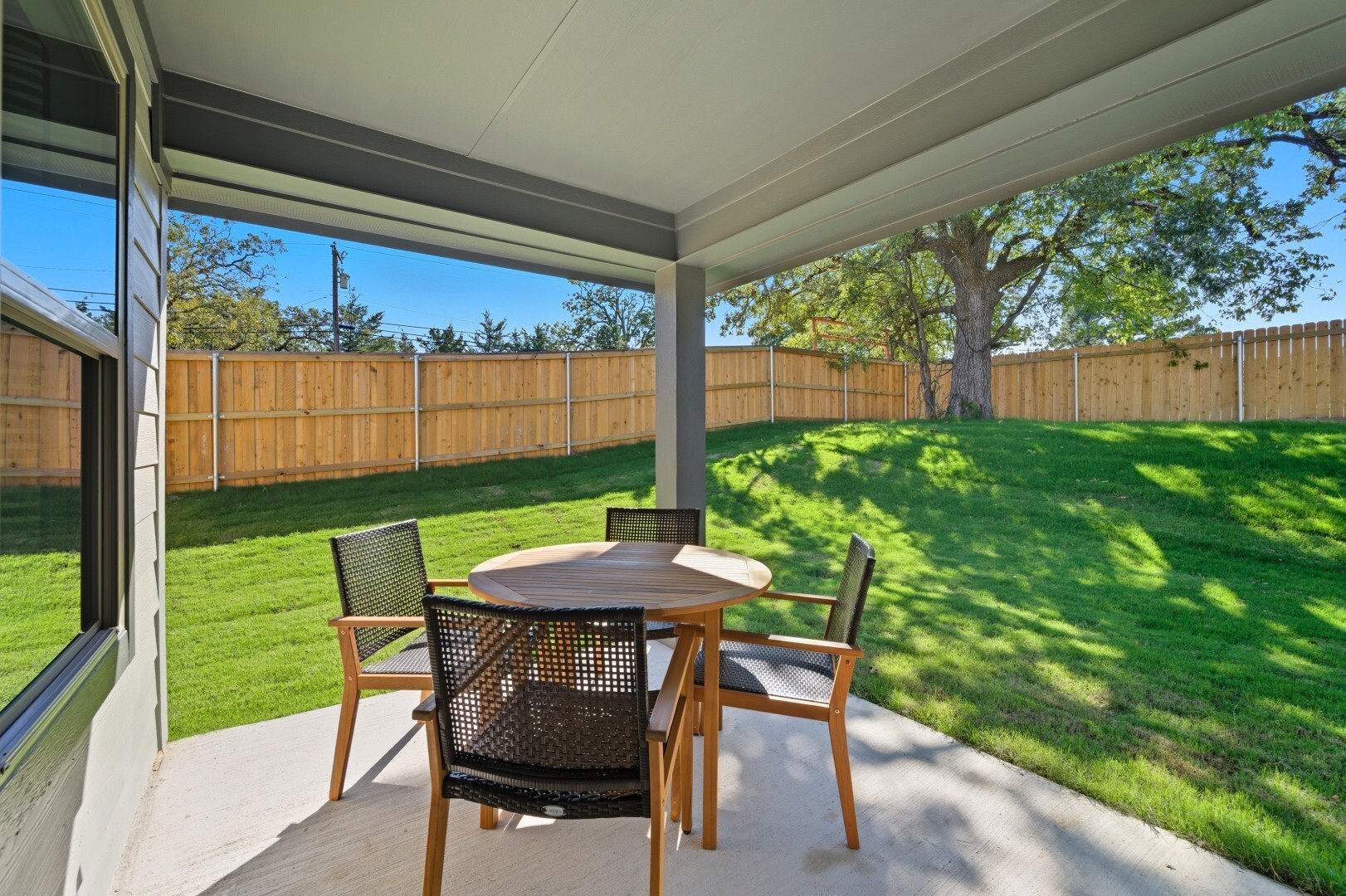 3800 Rose Hl Ct, Denison, TX-04 (Large)